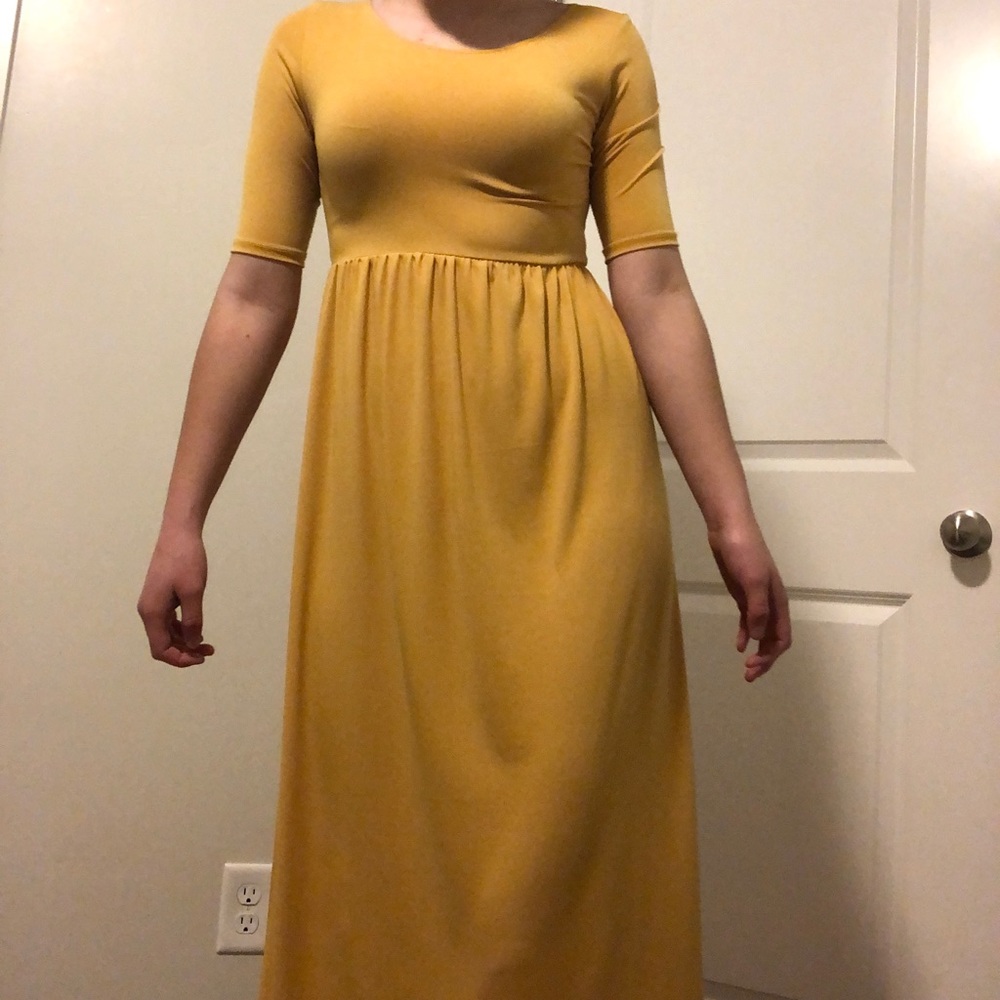 Yellow dress